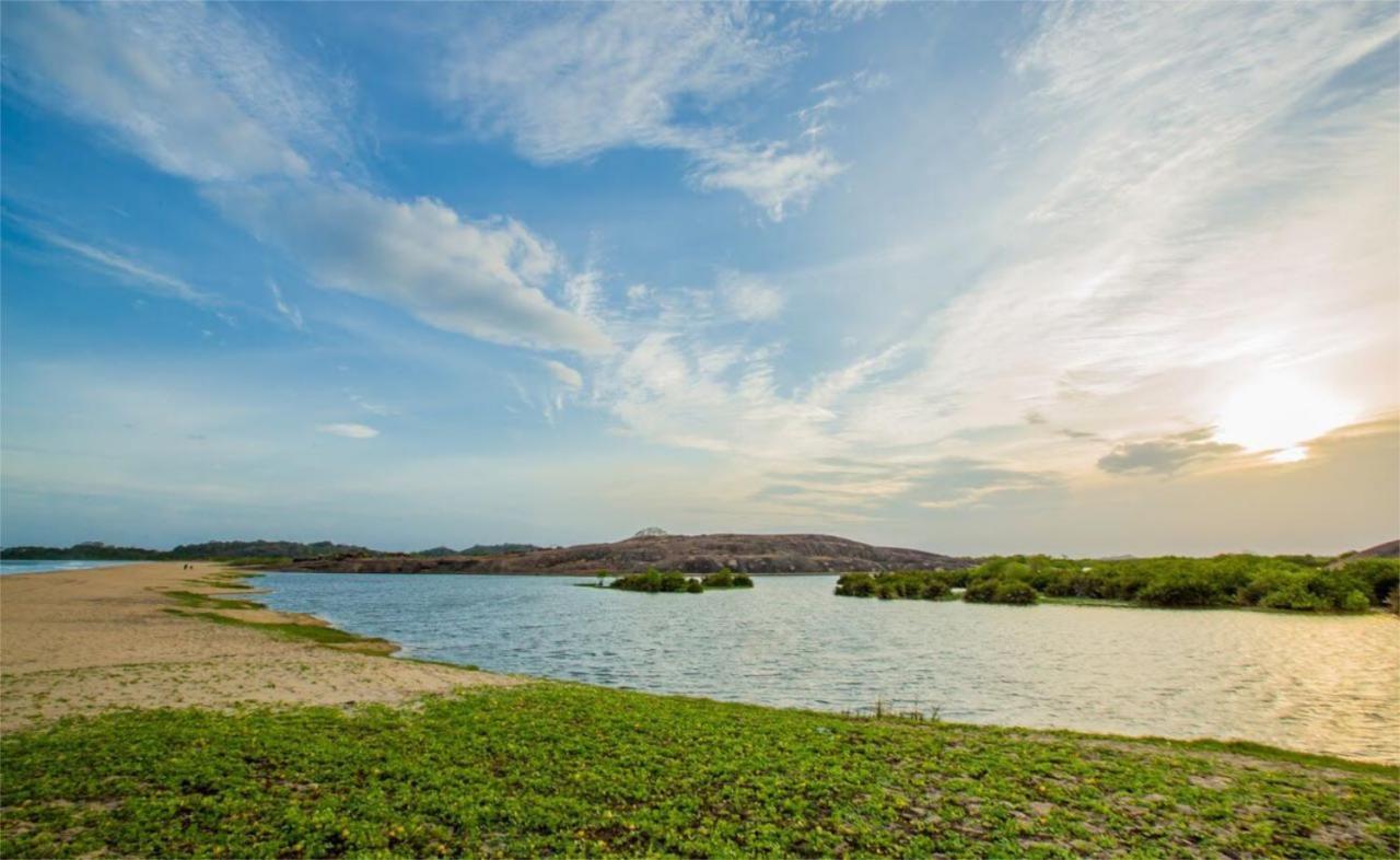 Nikara Nature Resort Аругам Экстерьер фото