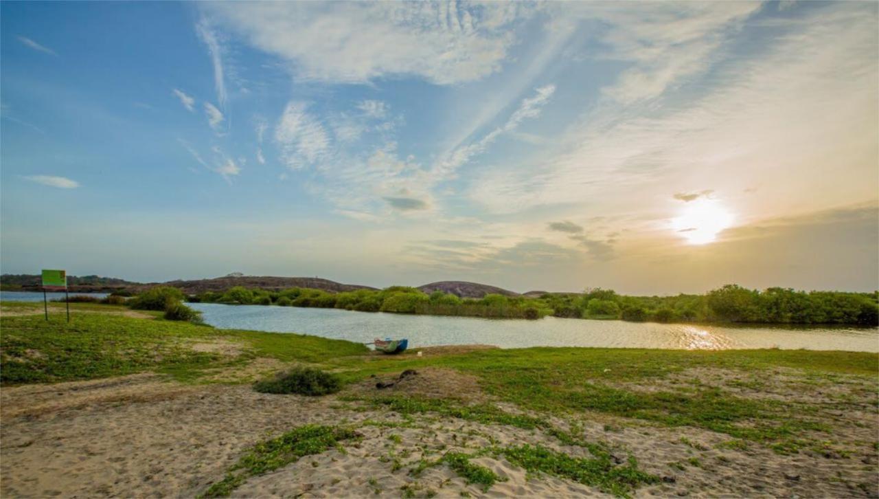 Nikara Nature Resort Аругам Экстерьер фото