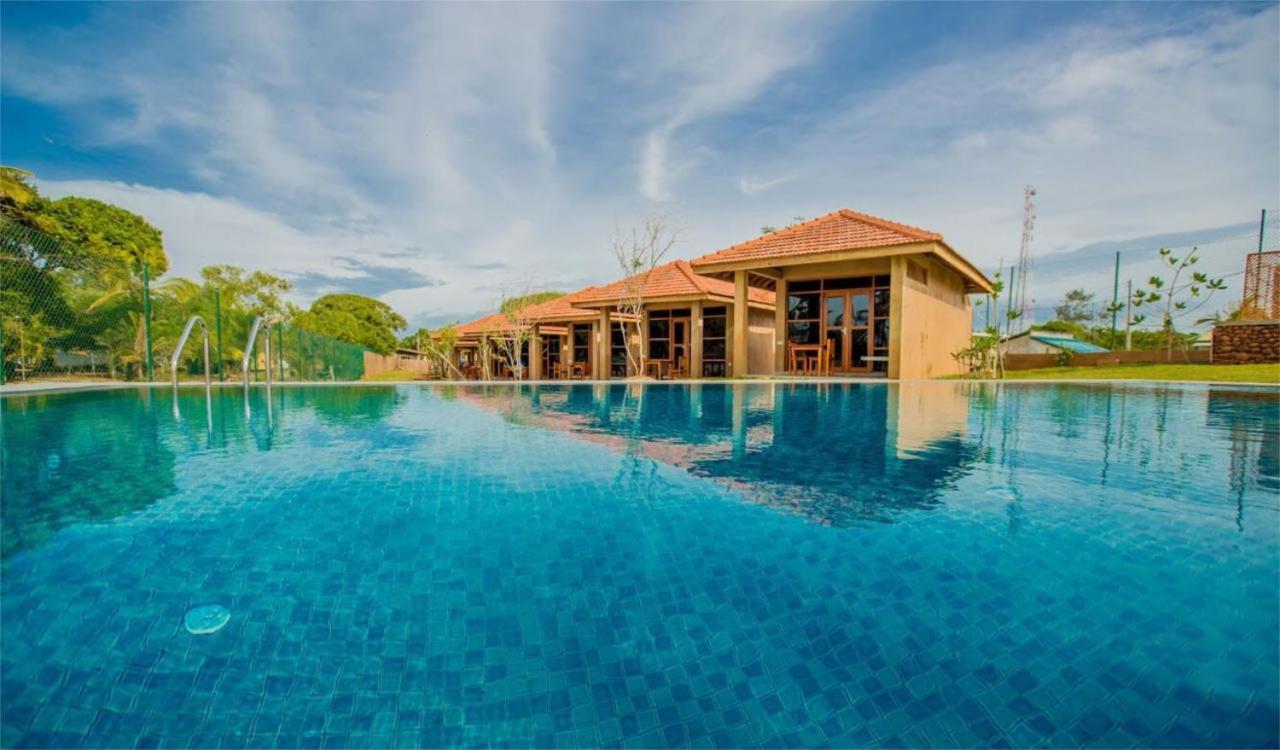 Nikara Nature Resort Аругам Экстерьер фото